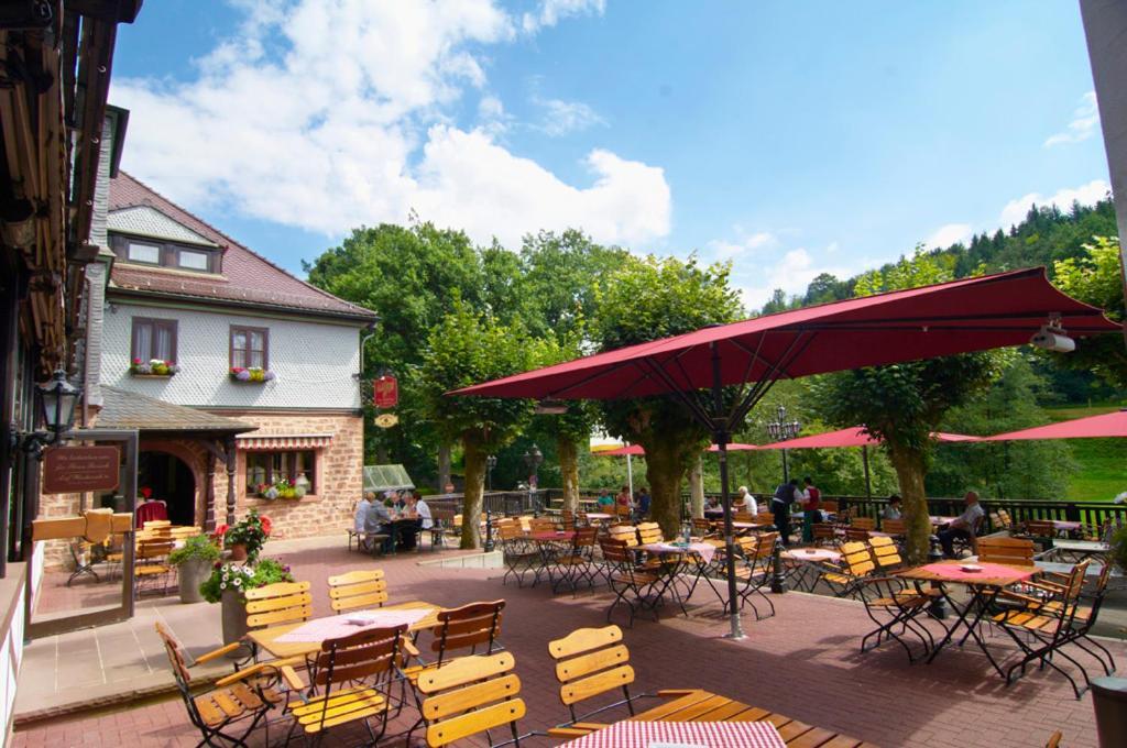 Naturhotel Ruegers Forstgut เมสเพลบรุนน์ ภายนอก รูปภาพ
