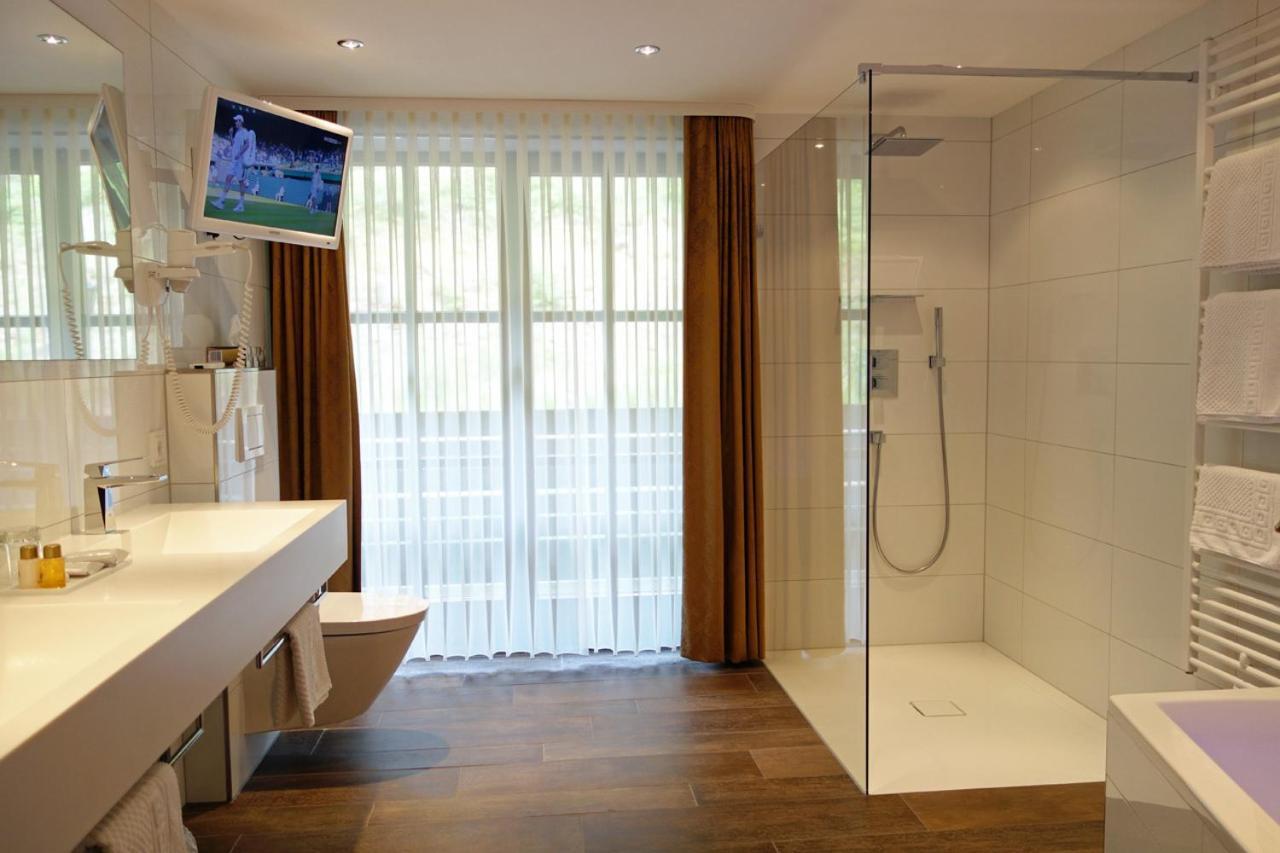 Naturhotel Ruegers Forstgut เมสเพลบรุนน์ ห้อง รูปภาพ